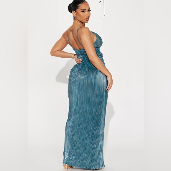 Mina Metallic Plisse Maxi Dress - Teal Size S - Picture 3 of 4